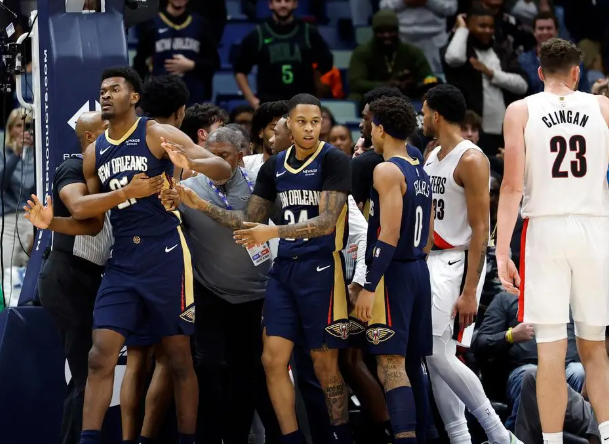 国王：逆境中求索，赛场书写坚韧篇章