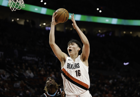 媒体人点评杨瀚森 直言其距NBA水平尚远且遭不公吹罚