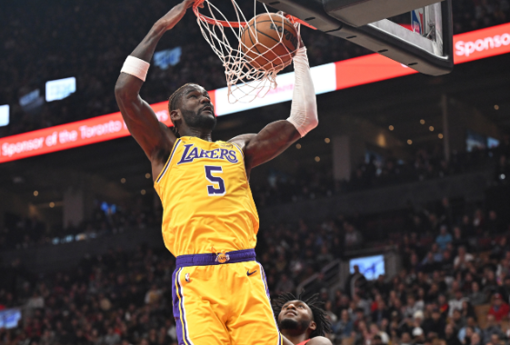 雷迪克确认艾顿膝检正常 全明星后复出