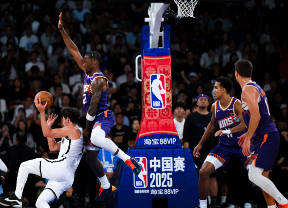 篮网：在逆境中探寻破局曙光