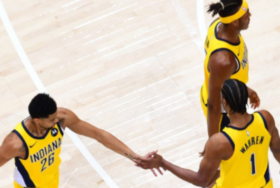 步行者黄蜂激战：破局者与重建者的命运碰撞