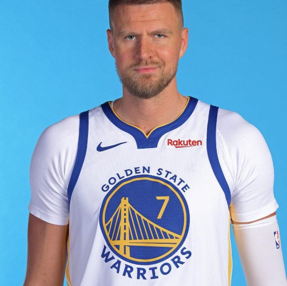 记者更新波尔津吉斯近况：至少缺席两场背靠背