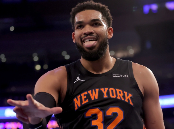 尼克斯：逆境中绽放的东部劲旅