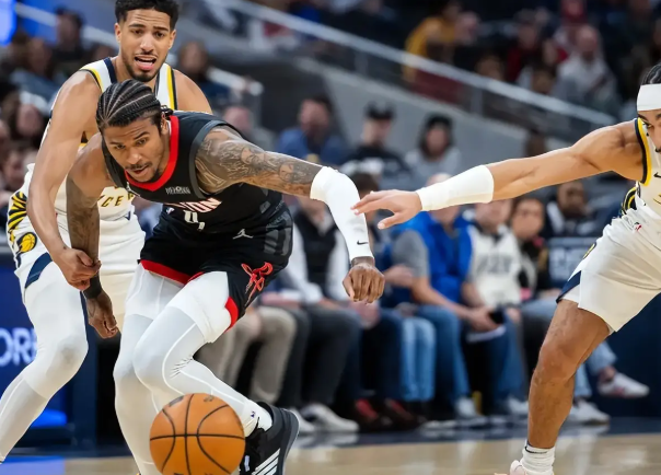 步行者：逆境中奏响的篮球交响曲