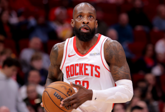 乌度卡盛赞老将 肯定其职业态度