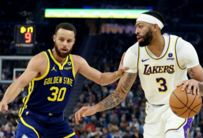 勇士激战湖人：双星对决谁主沉浮