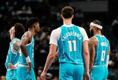 黄蜂逆袭风暴对决开拓者青春潮涌