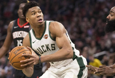 雄鹿残阵迎强敌 尼克斯乘势争胜局