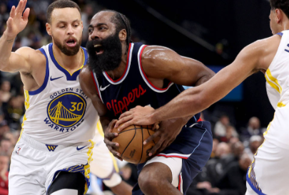 快船锋线围剿鹈鹕残阵 西部卡位战暗藏变数