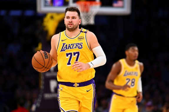 八村塁谈东契奇：神奇时刻源于刻意练习