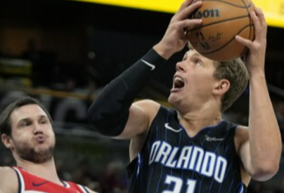 魔术奇才再交锋：青春风暴能否掀翻摆烂之师