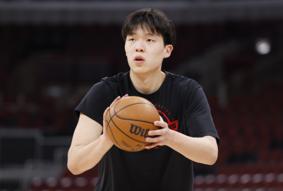 杨瀚森下放G联盟 因伤+长途奔波今日休战