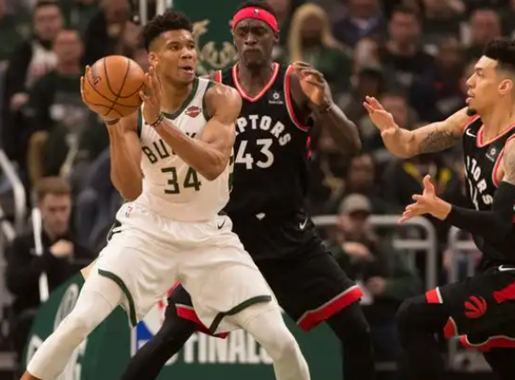 雄鹿：起伏中探寻季后赛曙光