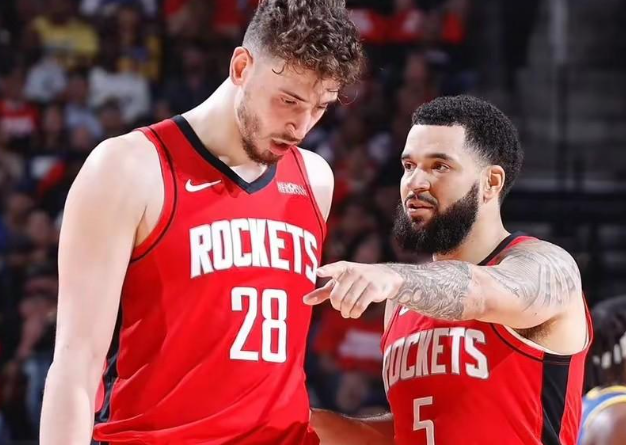 火箭：在逆境中砥砺前行的争冠之旅