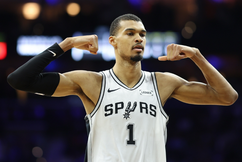 文班亚马说出那句话的时候，马刺等了六年的东西，回来了