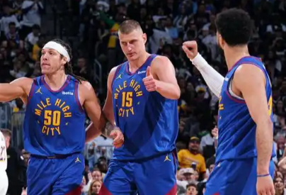 掘金高原战尼克斯 攻防博弈一触即发