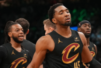 骑士锋芒挑战绿军铁壁 东部卡位战一触即发