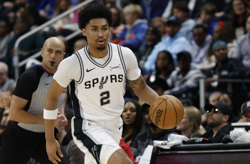 “游刃有余”——哈珀的22分，是马刺进攻体系里最奢侈的奢侈品