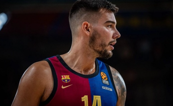 海斯打趣好友威利·埃尔南戈麦斯：他从皇马去巴萨 是“叛徒”