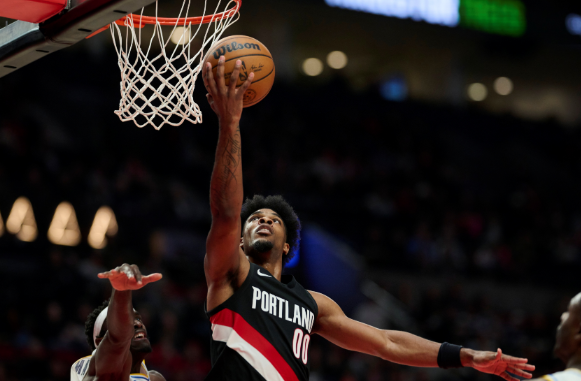 斯普利特盛赞亨德森：状态回归，极具侵略性