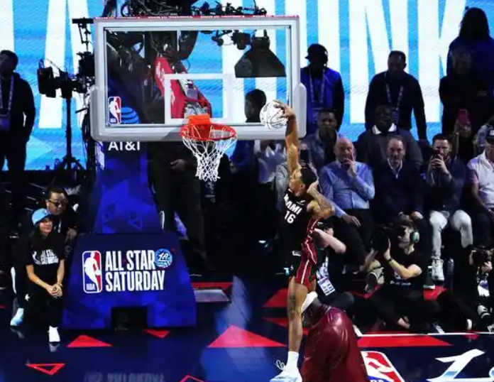 威少23+11+12零失误创历史，成最年长20+三双零失误先生