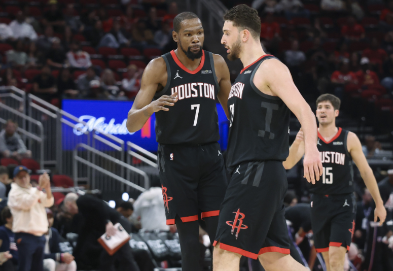 媒体人一句话点破马刺球迷心态——输谁都行，输勇士不行