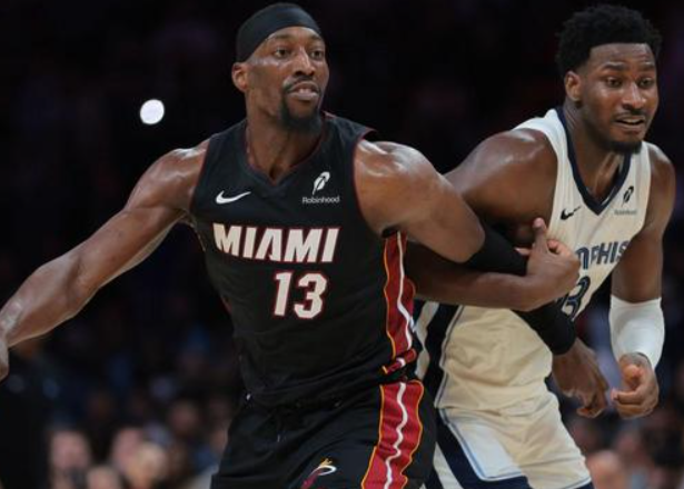 热火：逆境中燃烧的篮球火焰