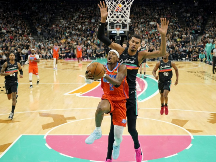 官网战力榜大洗牌！马刺三连霸，雷霆反超活塞，湖人终于杀回前十！