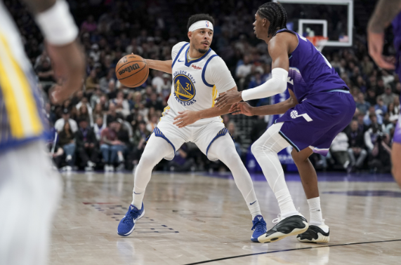 赛斯·库里伤愈复出 高效表现不负期待