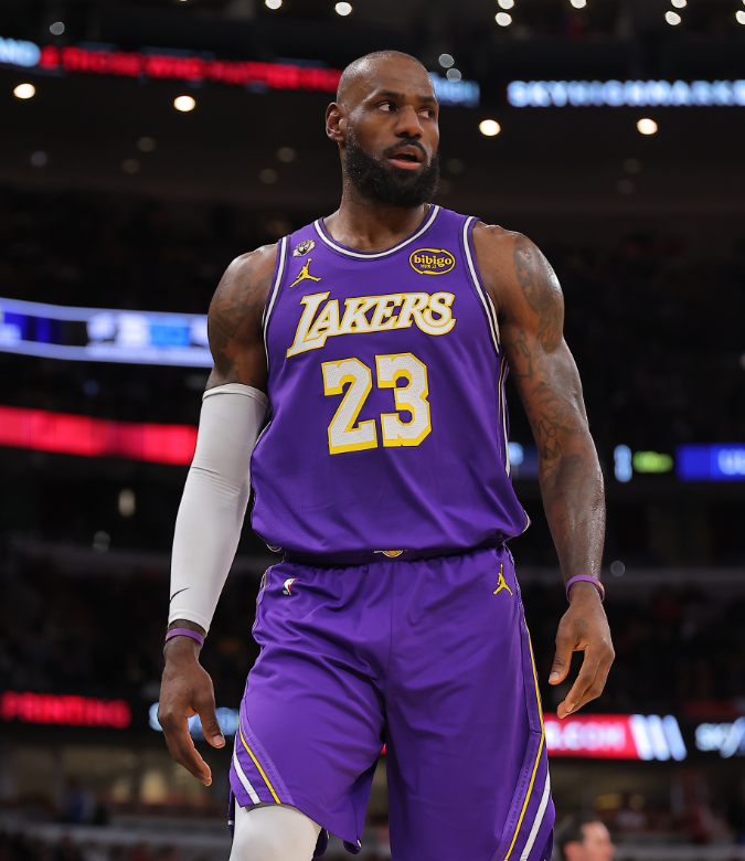 夸梅·布朗一句话，戳穿了NBA二十年的“造神运动”