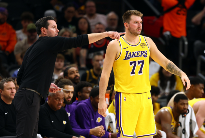 场均39.5分+6记三分！东契奇正在用最“不合理”的方式，打出最“合理”的统治力