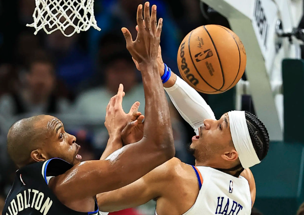 残阵逆袭：勇士的坚韧与荣光