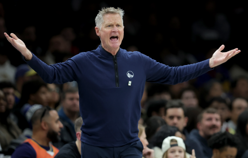 胜率跌破五成！勇士过去6场1胜5负，唯一赢的还是“老熟人”火箭