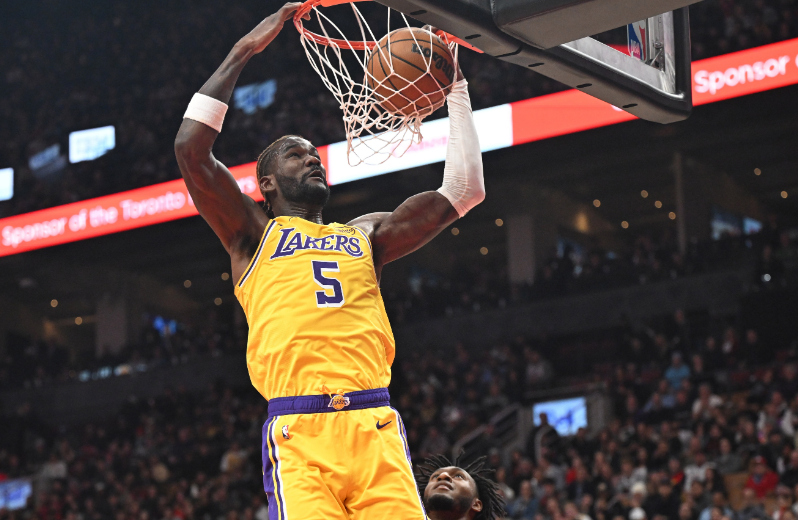 沃西：艾顿14分12板至关重要，他参与进来效果完全不同