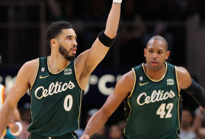 雷霆战绿军：西部榜首与卫冕冠军的巅峰对决