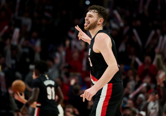 克林根 11+11，开拓者不敌黄蜂