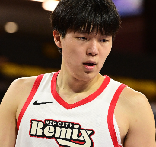 杨瀚森G联盟轰31分 媒体人点出自信关键