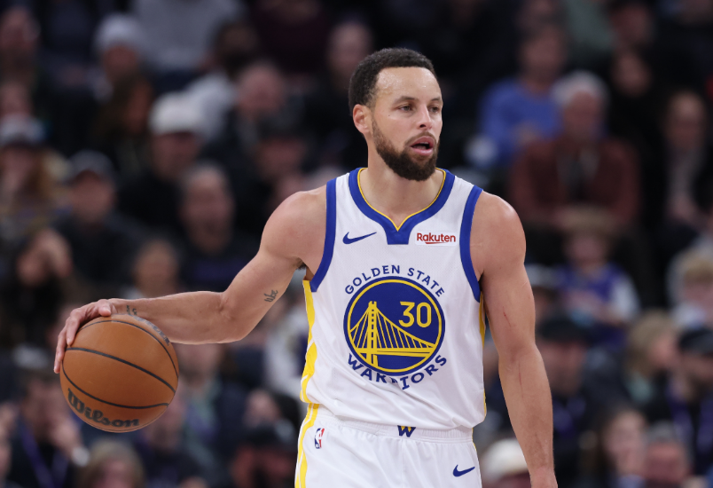 Shams：库里渴望季末回归，想拖着这条“难以预测”的腿带勇士杀出附加赛