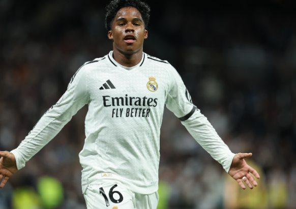 Zach Lowe曝多位教练质疑阿德巴约83分，体育精神与纪录之争白热化