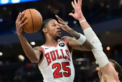 公牛蓄势待发：迎战强敌骑士的破局之战