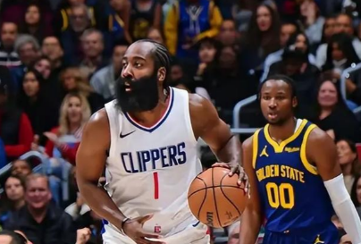 快船逆境求生：伦纳德伤缺下的季后赛突围战