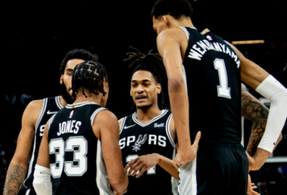 马刺青年军：以团队之名冲击西部巅峰