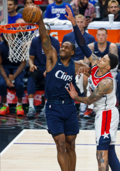 鹈鹕18分逆转快船 萨迪克贝25分率队奏凯