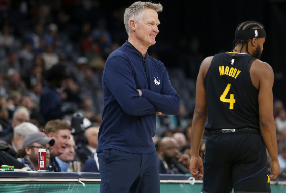 科尔谈穆迪伤情 恢复未达预期归期未定