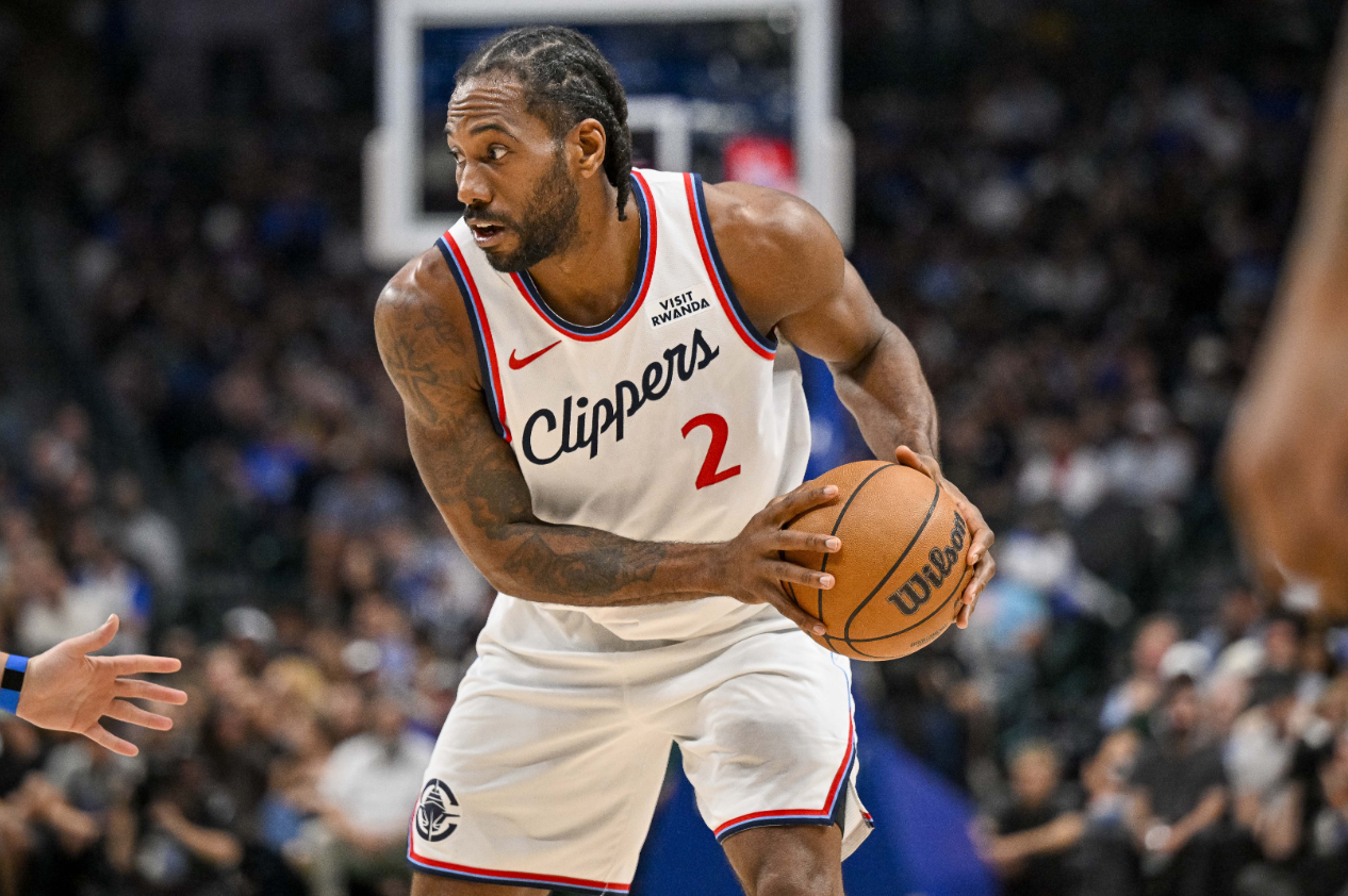 快船主场迎战雄鹿 伦纳德出战成疑