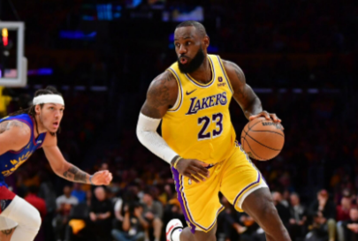 湖人残阵迎强敌：逆境中能否觅得生机