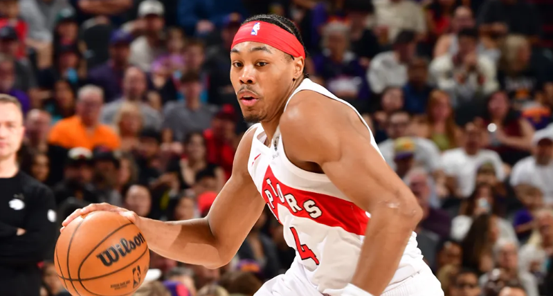 巴恩斯高效空砍 猛龙客场惨败太阳遭两连败