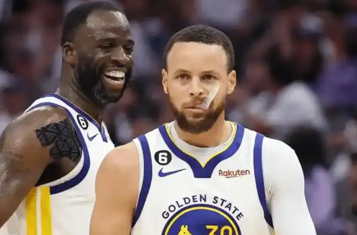 托马斯复盘布克70分壮举：争议之下，唯有实力值得敬畏