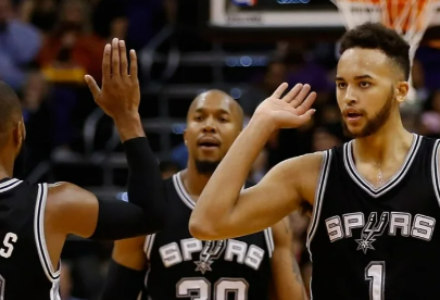 马刺剑指西部榜首：文班亚马率队冲击新巅峰