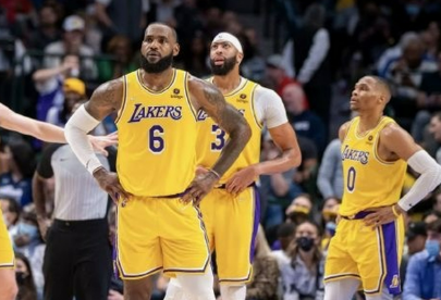 紫金军团蓄势待发：湖人剑指关键卡位战